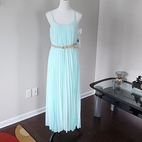 Bethany Maxi Dress - Picture 1 of 15